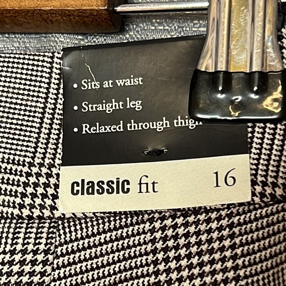 JONES NEW YORK STRETCH CALABRIA BLACK PLAID PANTS SIZE 16 NWT - Picture 7 of 10